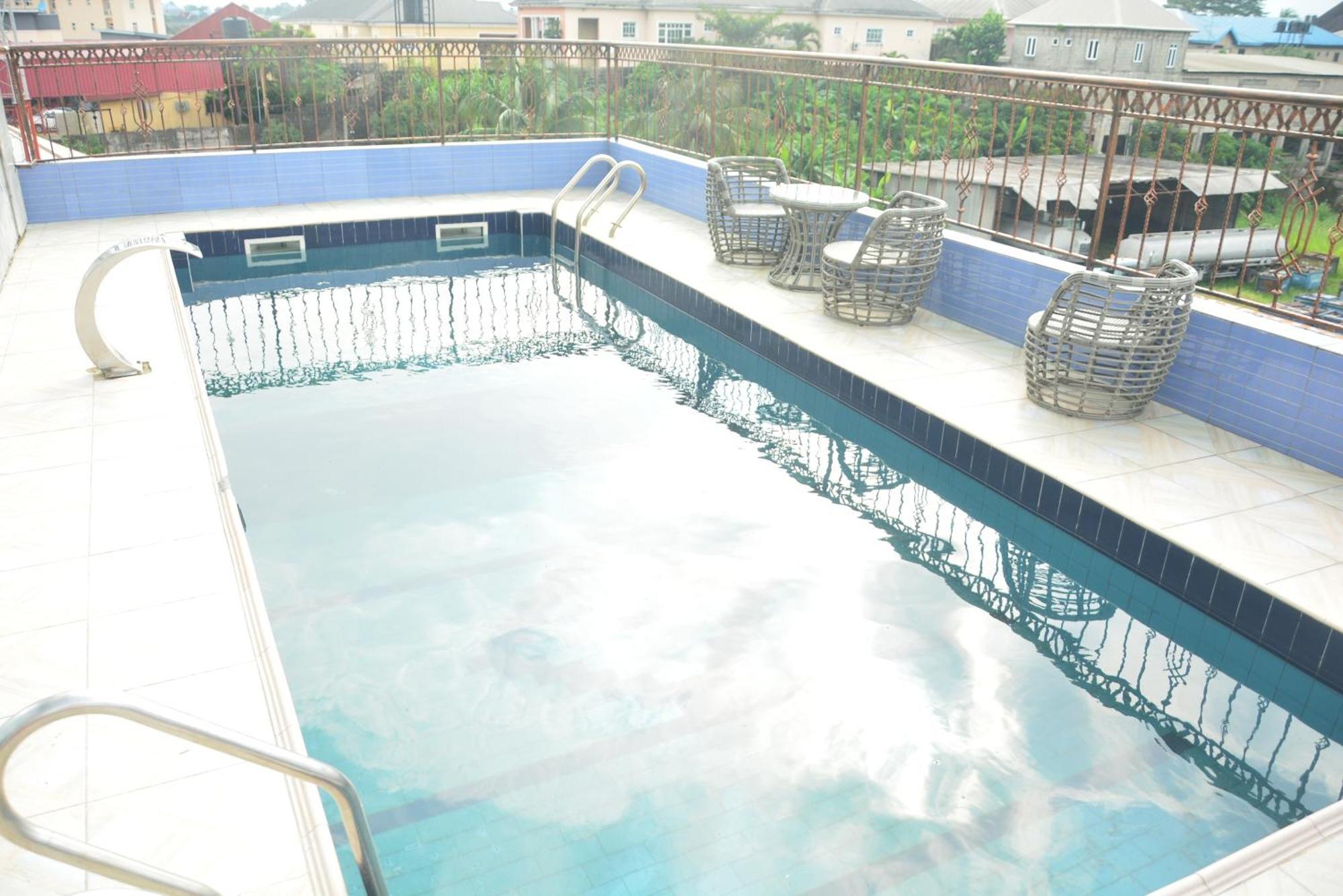 Kazams Hotel Port Harcourt Exterior photo